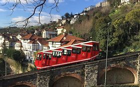 La Casita Verde. Metro Cerca Del Casco Viejo